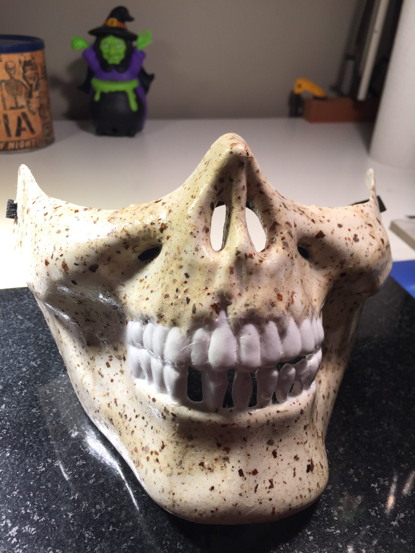 Horror Cornucopia Listing - lower Skull Mask 06